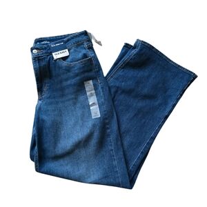 NWT- Old Navy Wow Wide Leg High-Rise Jean Size 10